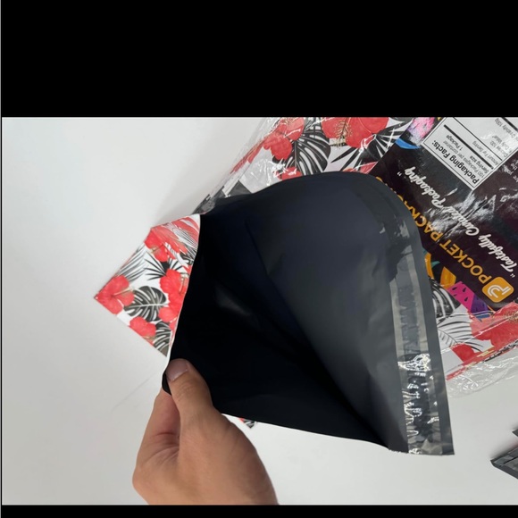 ALOHA! 30 Designer Mailers Bags Size10 x 13 in Pack Of 30 To Shipping Brand New. - Picture 5 of 8